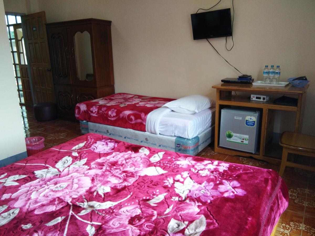 Dormitory @ Golden Kalaw Hotel Exteriér fotografie